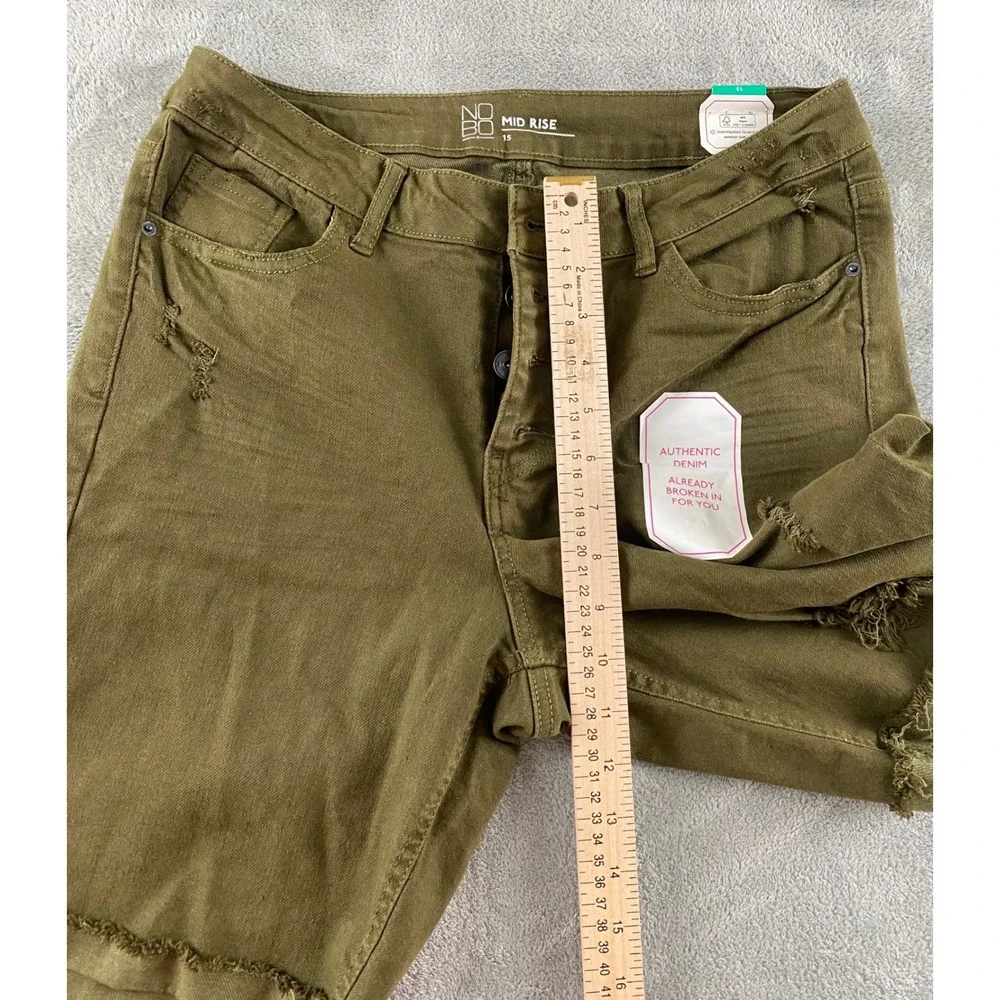 No Boundaries Womens Olive Green Distressed Mid Rise Button Fly Denim Shorts 15 - Picture 11 of 14